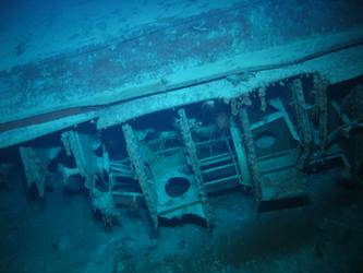 Large piece of hull section on seabed